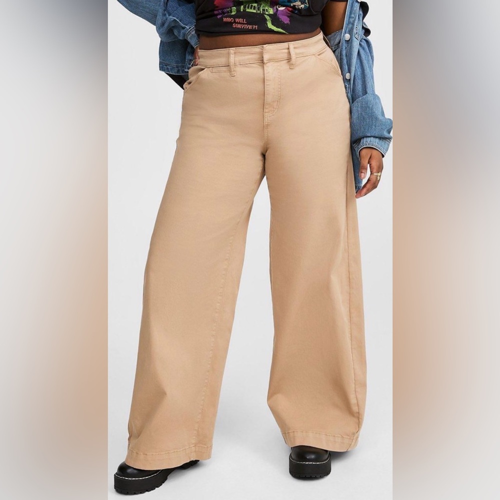 Torrid wide leg chino khaki pants, size 20R